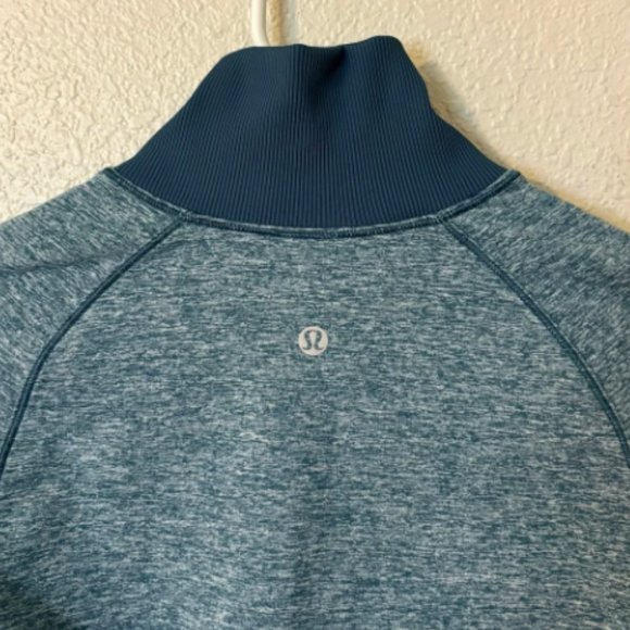 Lululemon SZ 8 Heathered Blue Always Alert 1/2 Zip Collared Jacket Reflective - Picture 10 of 10